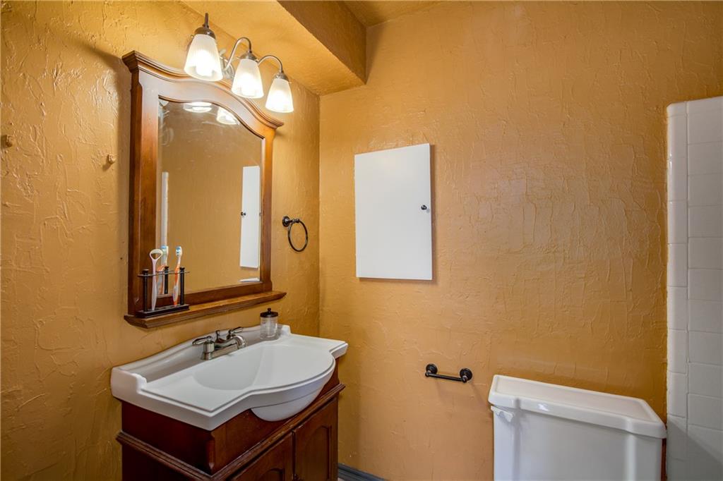 319 E Cedar Ln, Mustang, OK 73064 photo 11
