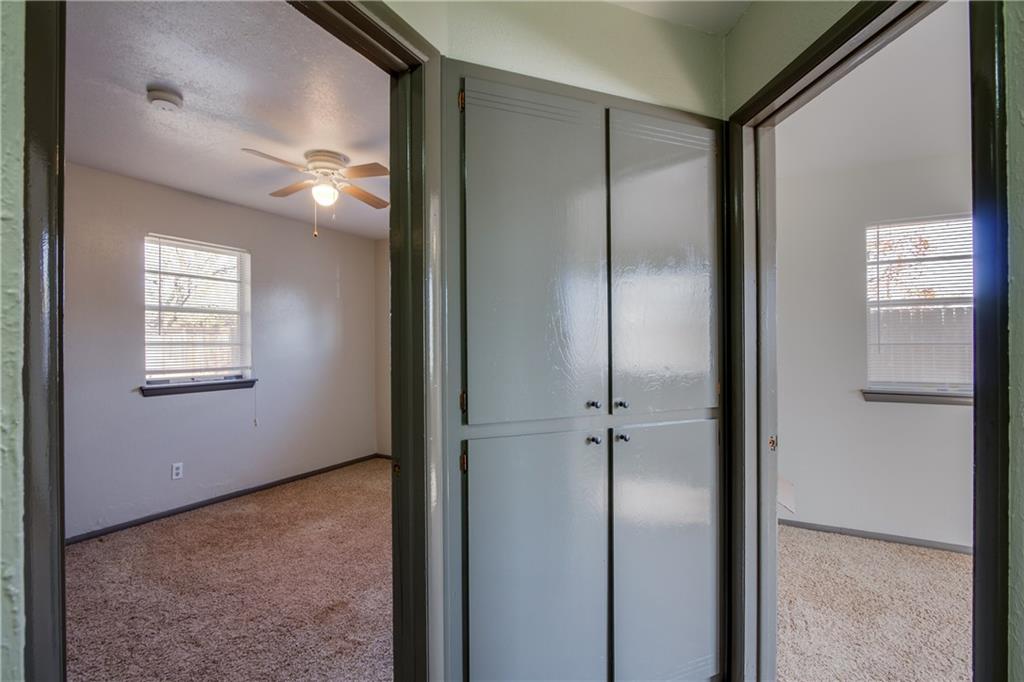 319 E Cedar Ln, Mustang, OK 73064 photo 14