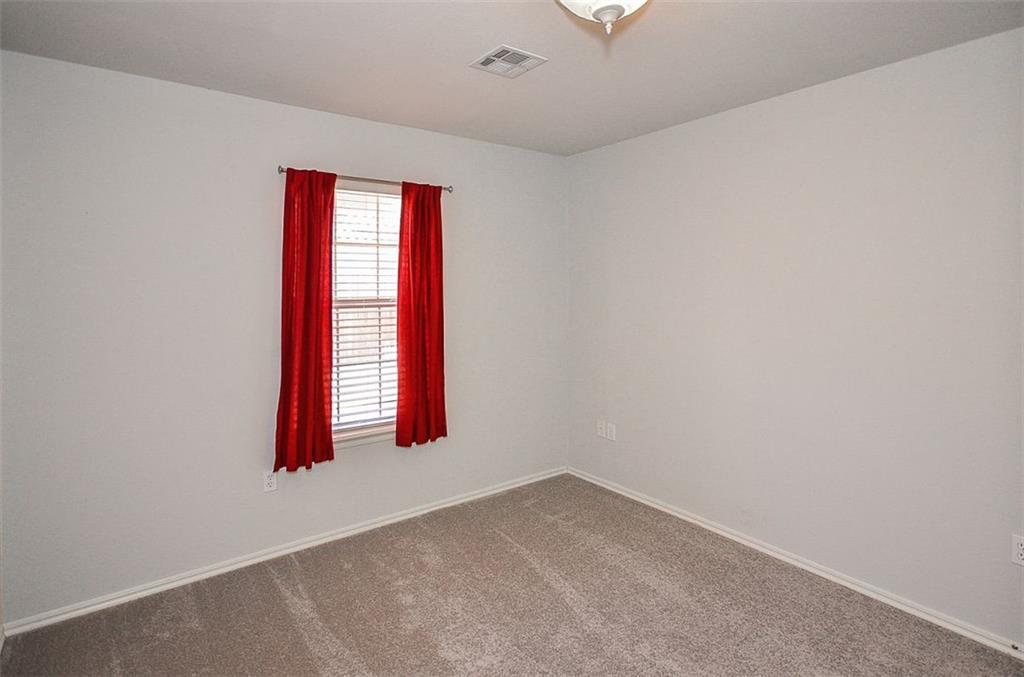 404 Prestwick, Norman, OK 73072 photo 16