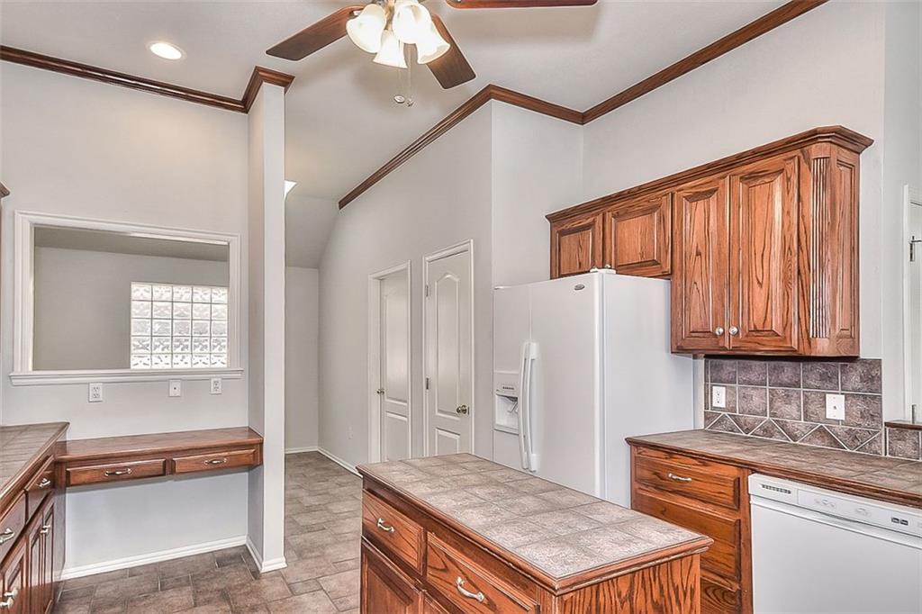404 Prestwick, Norman, OK 73072 photo 10