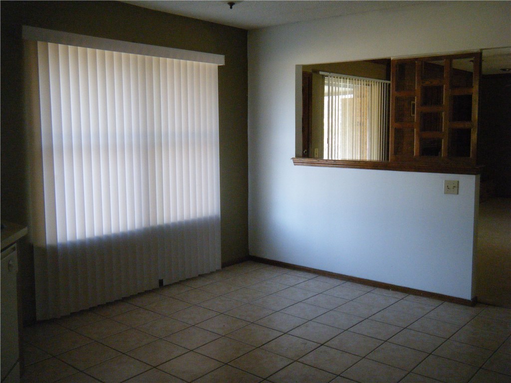 2340 Squirrel Rd, Tuttle, OK 73089 photo 12