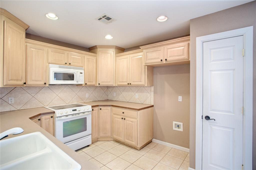 316 Silver Leaf Pl, Tuttle, OK 73089 photo 12