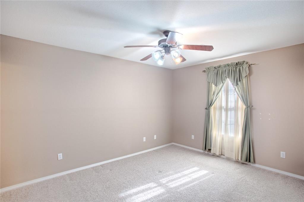 316 Silver Leaf Pl, Tuttle, OK 73089 photo 16