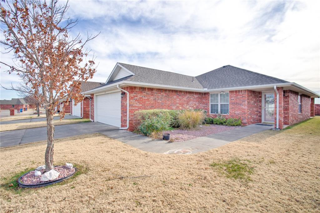 316 Silver Leaf Pl, Tuttle, OK 73089 photo 1
