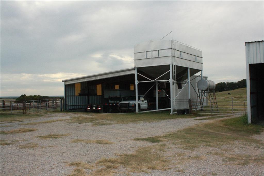 2780 Chickasaw Trl, Davis, OK 73030 photo 8