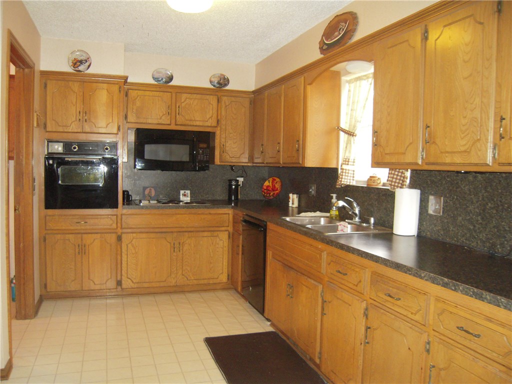 7717 NW 27th St, Bethany, OK 73008 photo 6