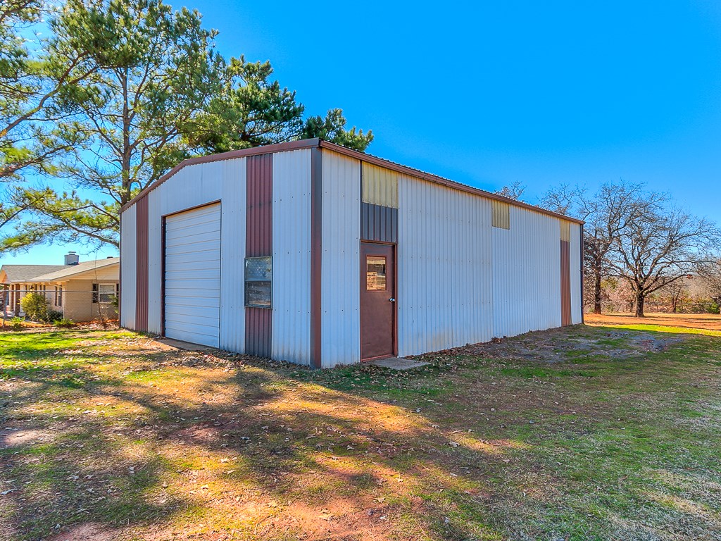Undisclosed, Mcloud, OK 74851 photo 5