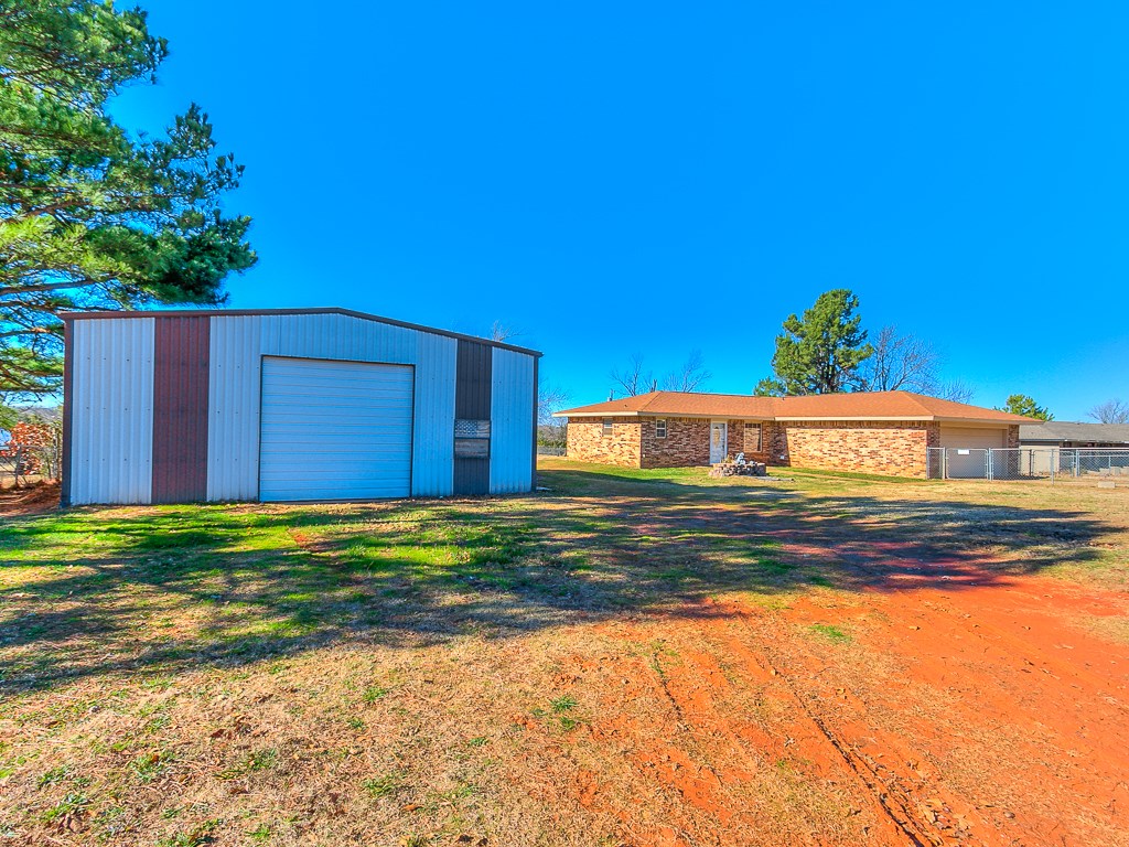 Undisclosed, Mcloud, OK 74851 photo 3