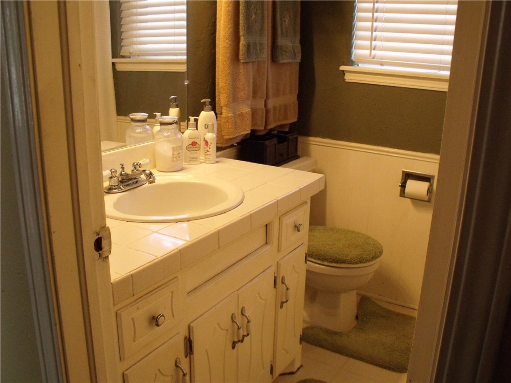 636 E 27th Pl, Edmond, OK 73013 photo 13