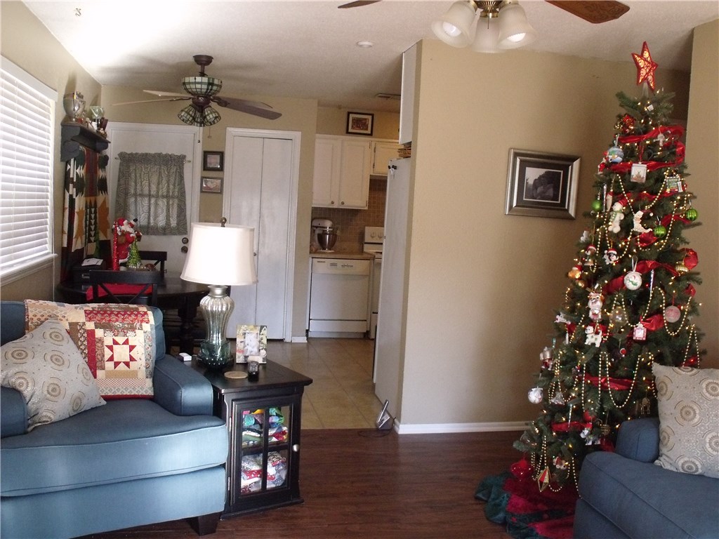 636 E 27th Pl, Edmond, OK 73013 photo 11