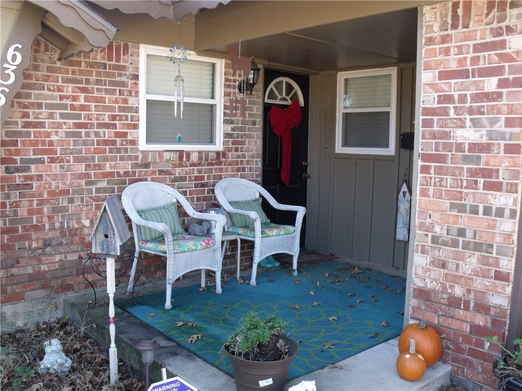 636 E 27th Pl, Edmond, OK 73013 photo 3