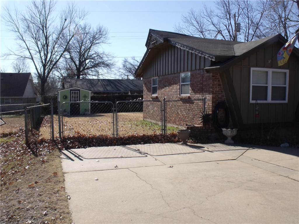 636 E 27th Pl, Edmond, OK 73013 photo 21
