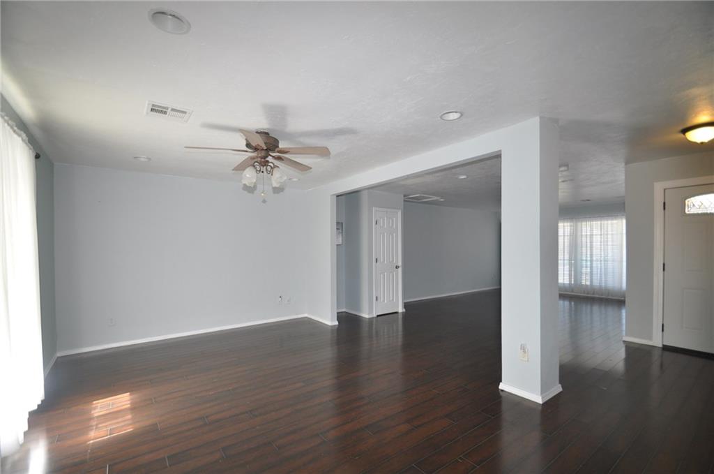 20070 Timberidge Rd, Harrah, OK 73045 photo 3