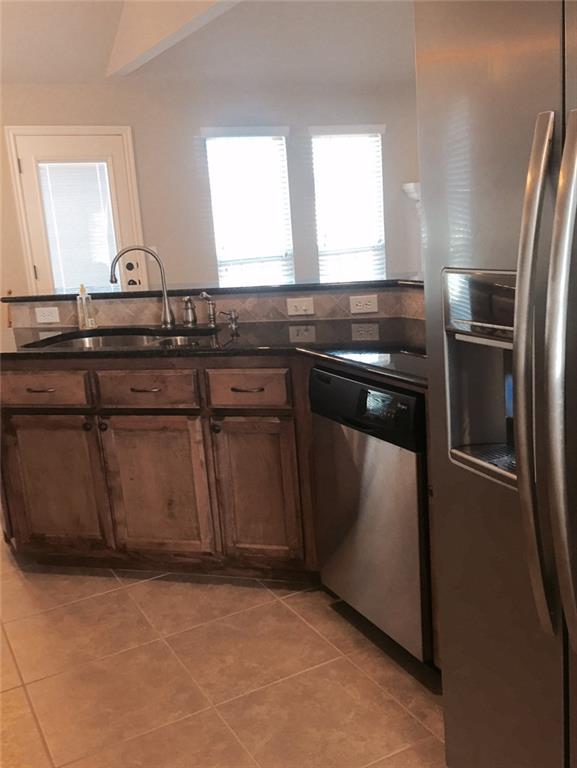 705 Apple Tree Ln, Moore, OK 73160 photo 6
