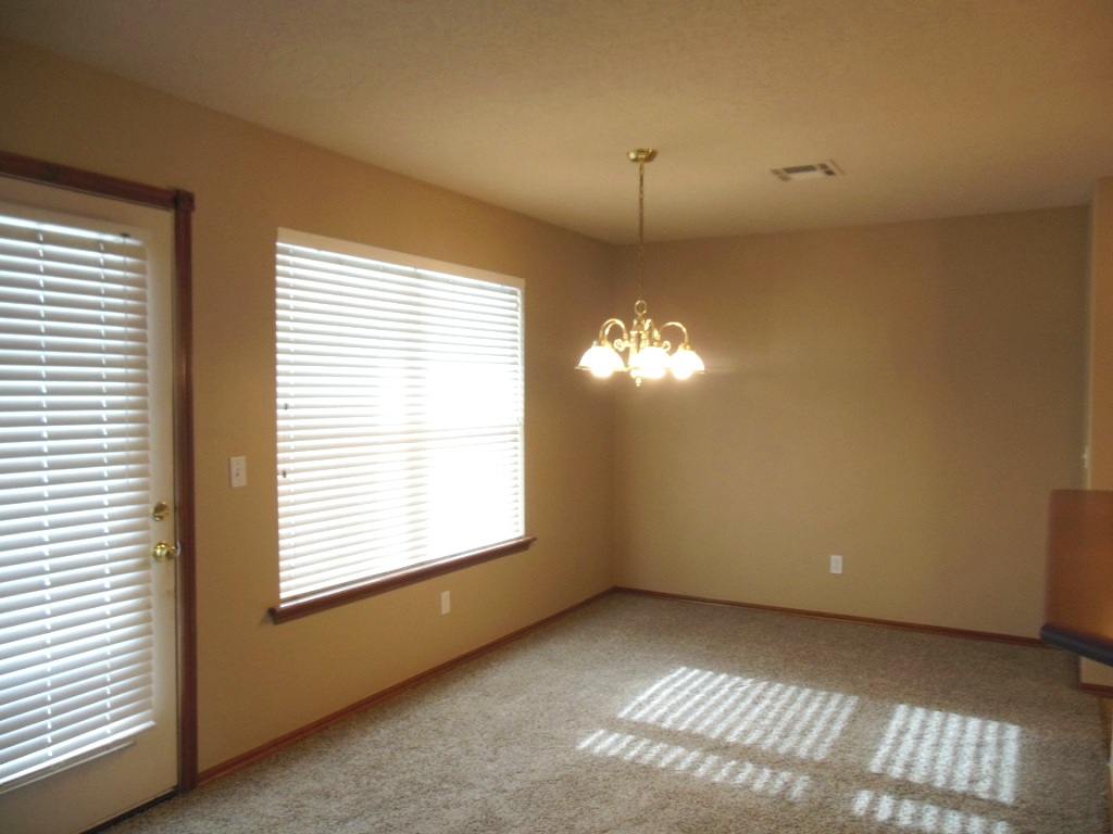 42 Hillcrest Dr, Chickasha, OK 73018 photo 9