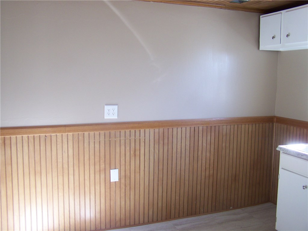 711 E Harrison, Guthrie, OK 73044 photo 4