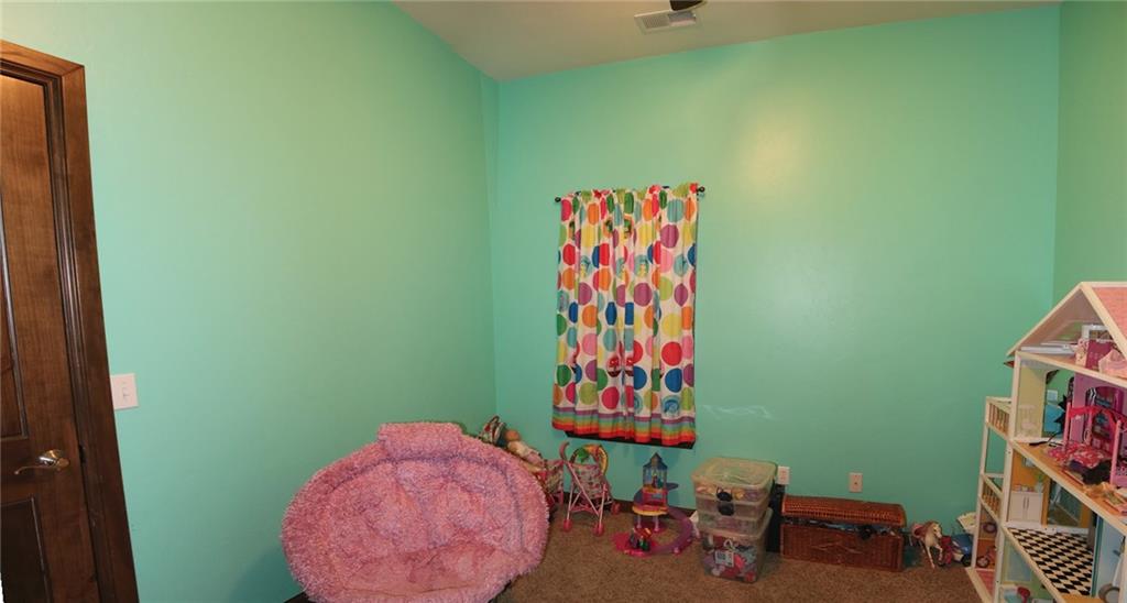 Undisclosed, Moore, OK 73165 photo 13