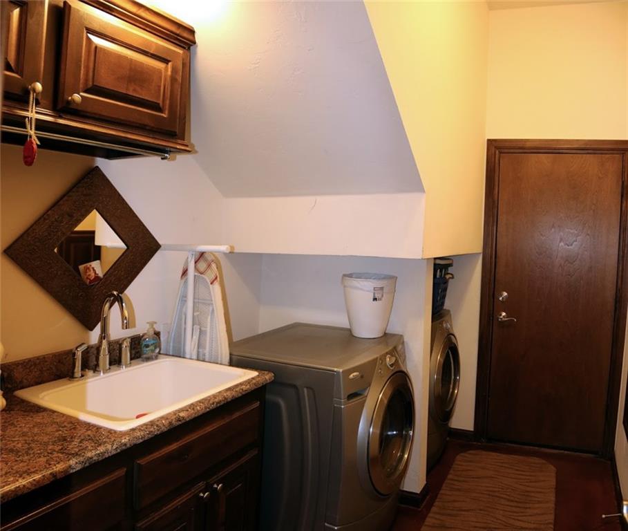 Undisclosed, Moore, OK 73165 photo 15