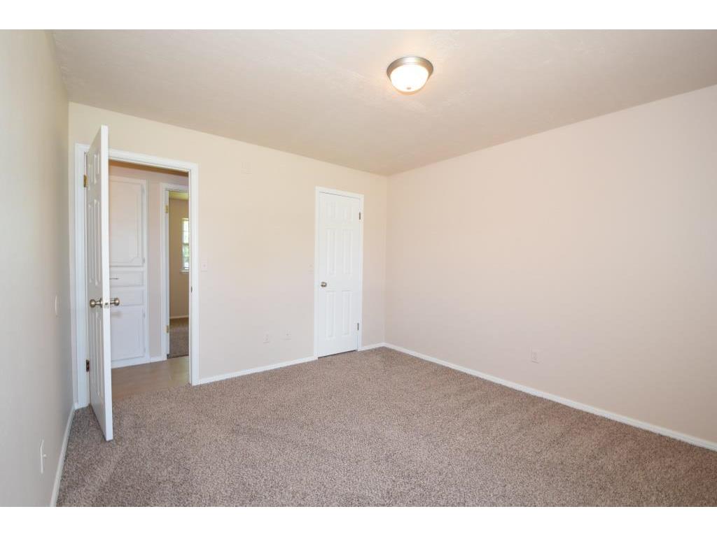 716 Wilkinson Dr, Moore, OK 73160 photo 23