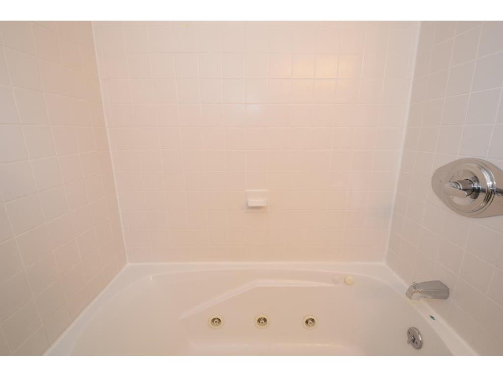 716 Wilkinson Dr, Moore, OK 73160 photo 29