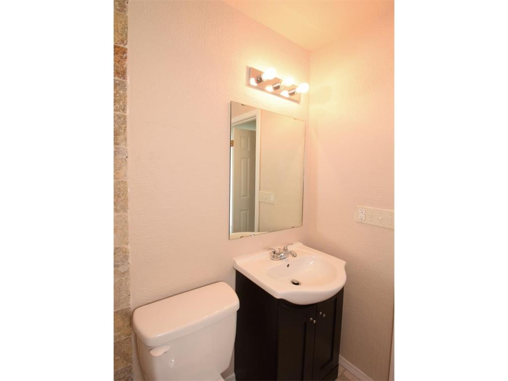 716 Wilkinson Dr, Moore, OK 73160 photo 26