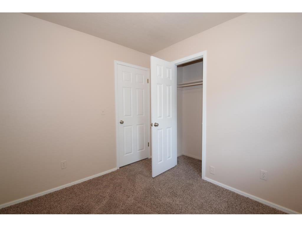 716 Wilkinson Dr, Moore, OK 73160 photo 32
