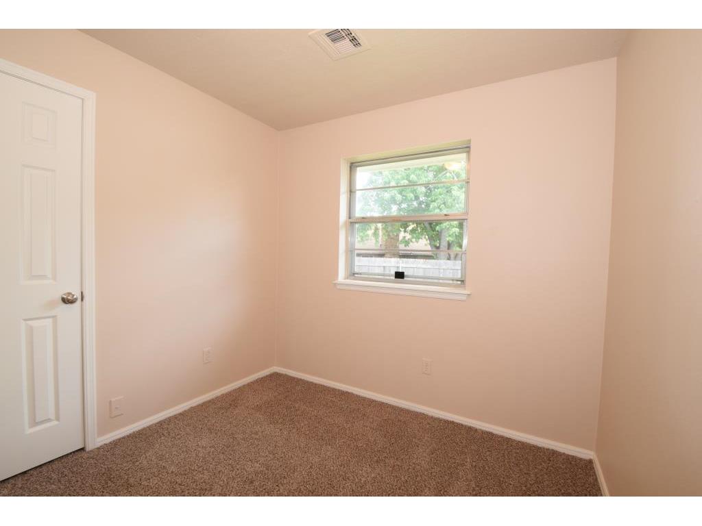 716 Wilkinson Dr, Moore, OK 73160 photo 31