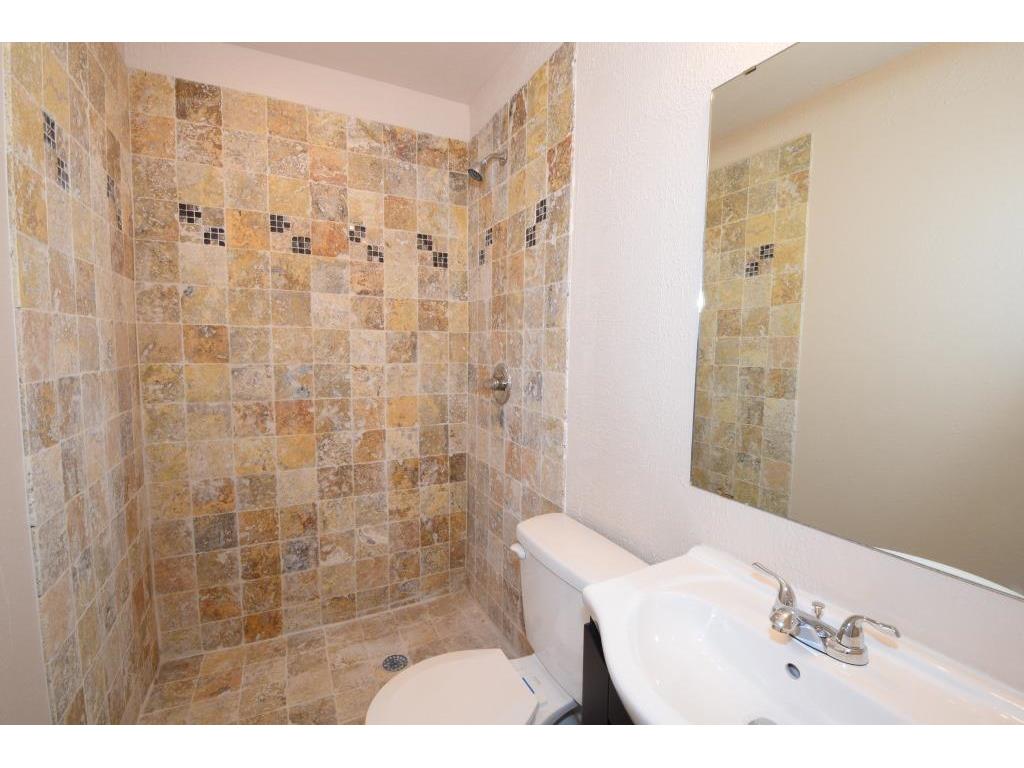 716 Wilkinson Dr, Moore, OK 73160 photo 24