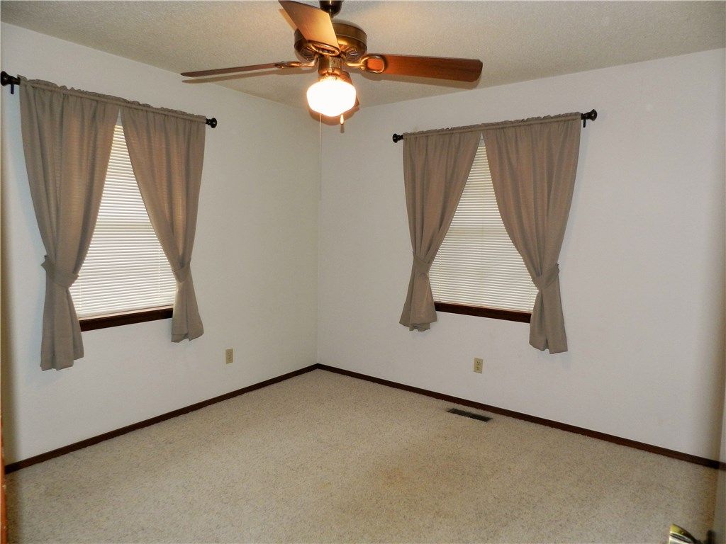 807 Willow, Tuttle, OK 73089 photo 18