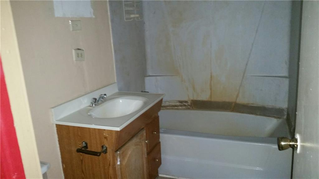 305 Crenshaw St, Wayne, OK 73095 photo 9