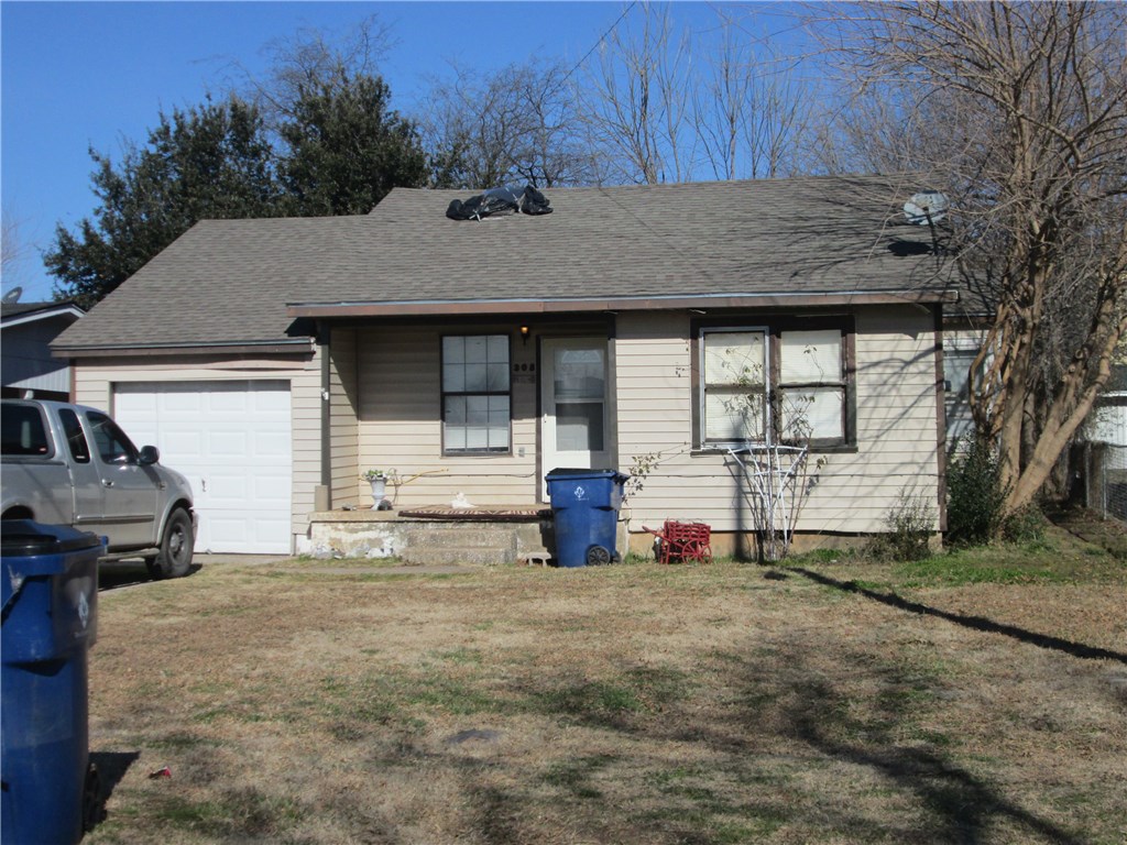305 Crenshaw St, Wayne, OK 73095 photo 1