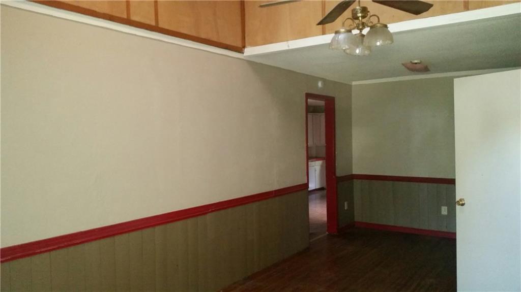 305 Crenshaw St, Wayne, OK 73095 photo 3