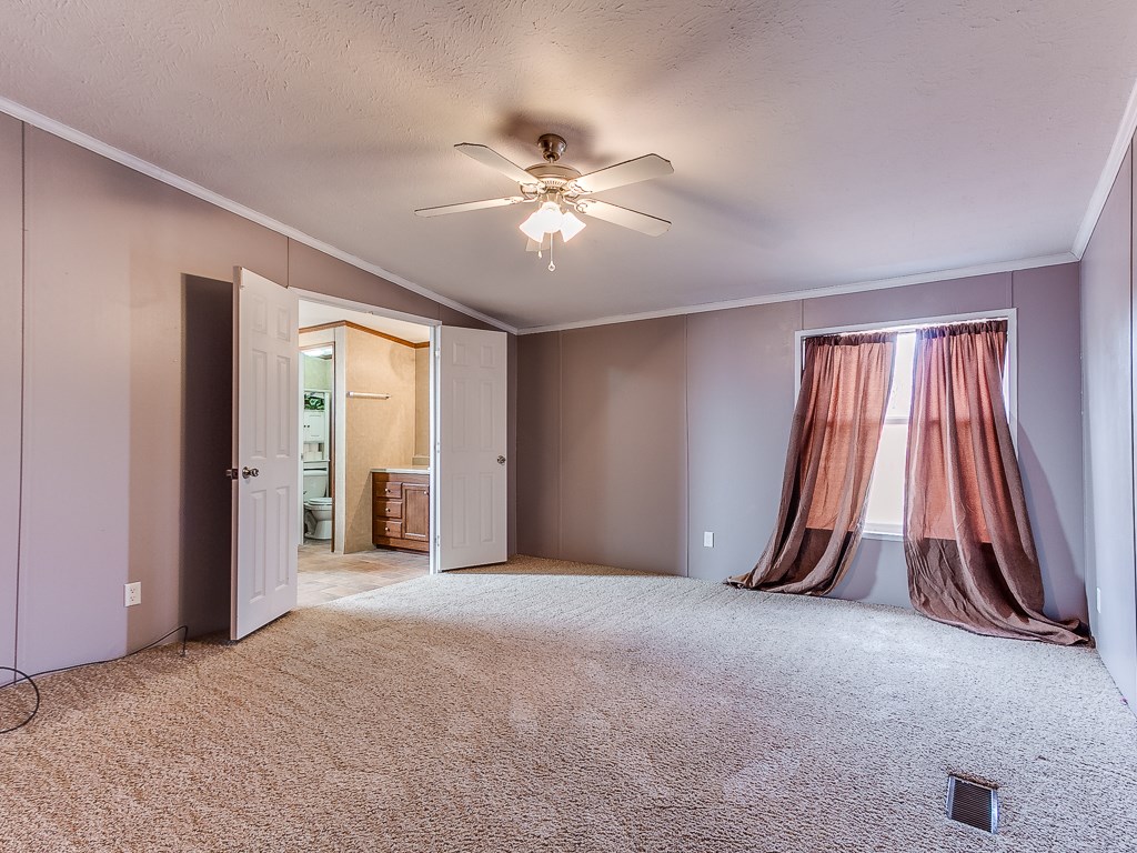 2027 Fox, Tuttle, OK 73089 photo 6