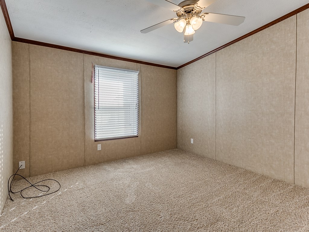 2027 Fox, Tuttle, OK 73089 photo 8