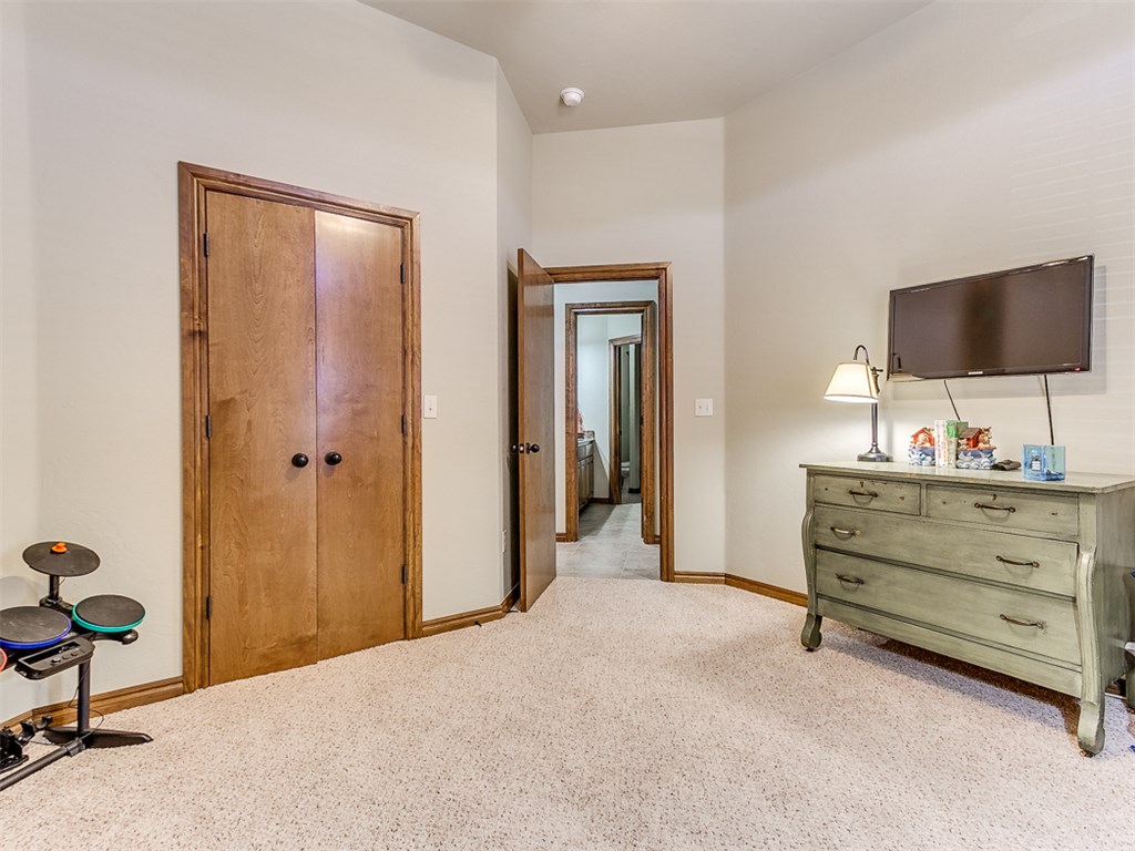299 Mounds Rd, Harrah, OK 73045 photo 24