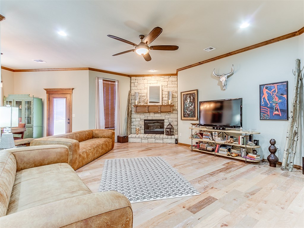 299 Mounds Rd, Harrah, OK 73045 photo 8
