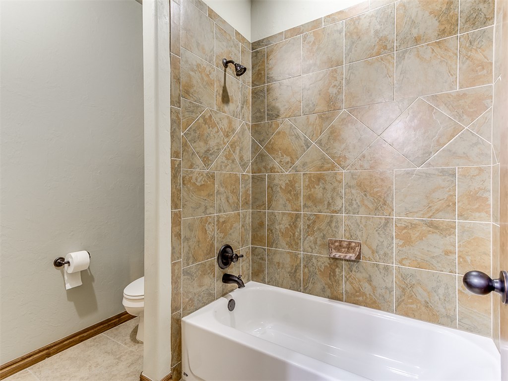 299 Mounds Rd, Harrah, OK 73045 photo 16