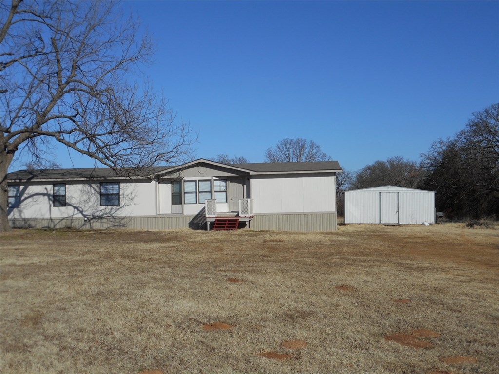 29404 Memorial Rd, Mcloud, OK 74851 photo 1