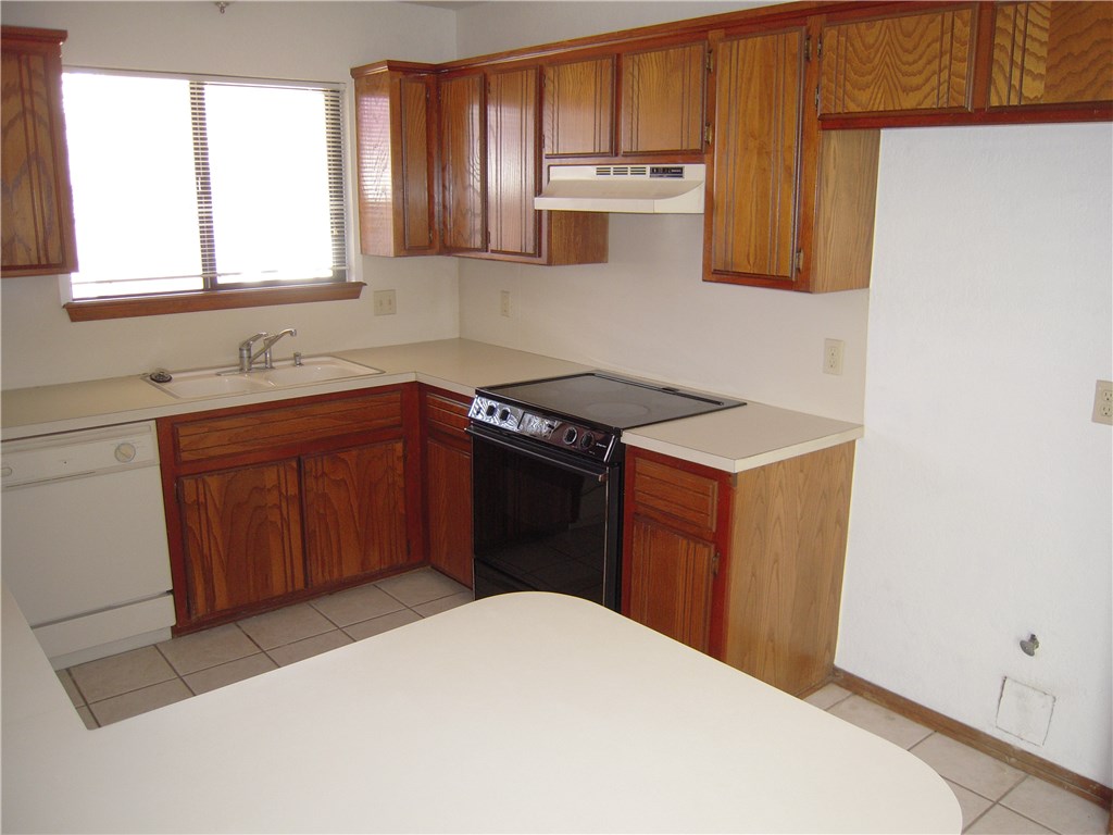 11613 3rd, Yukon, OK 73099 photo 6