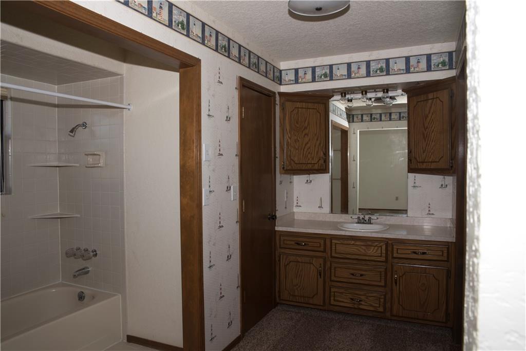 1325 Sylvan Sand, Yukon, OK 73099 photo 4