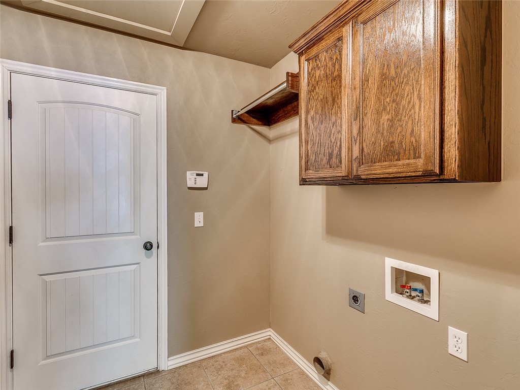 4237 Red Apple Ter, Moore, OK 73160 photo 27