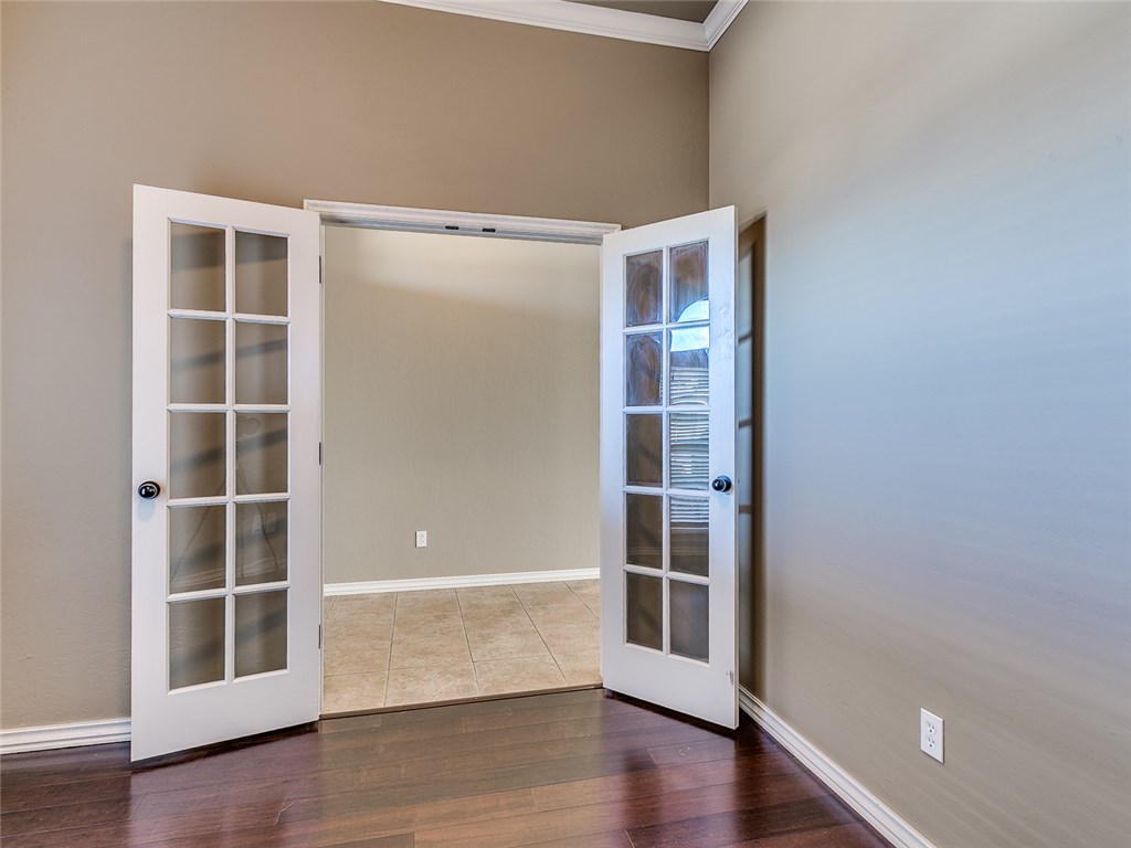 4237 Red Apple Ter, Moore, OK 73160 photo 6