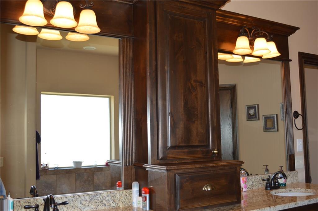 1607 Bayside Dr, Tuttle, OK 73089 photo 21