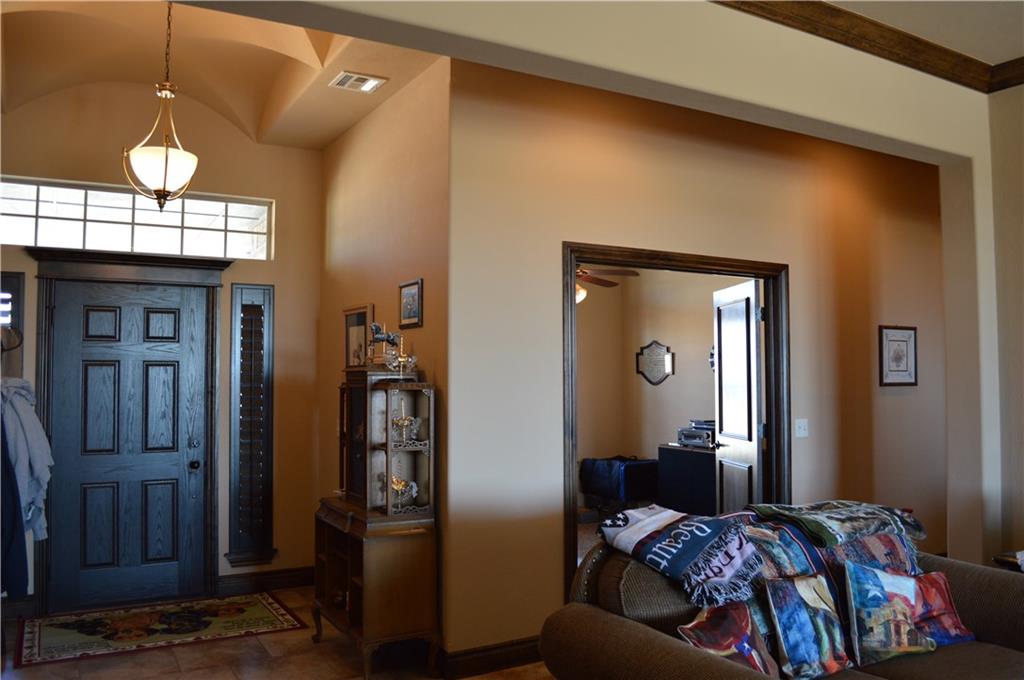 1607 Bayside Dr, Tuttle, OK 73089 photo 9