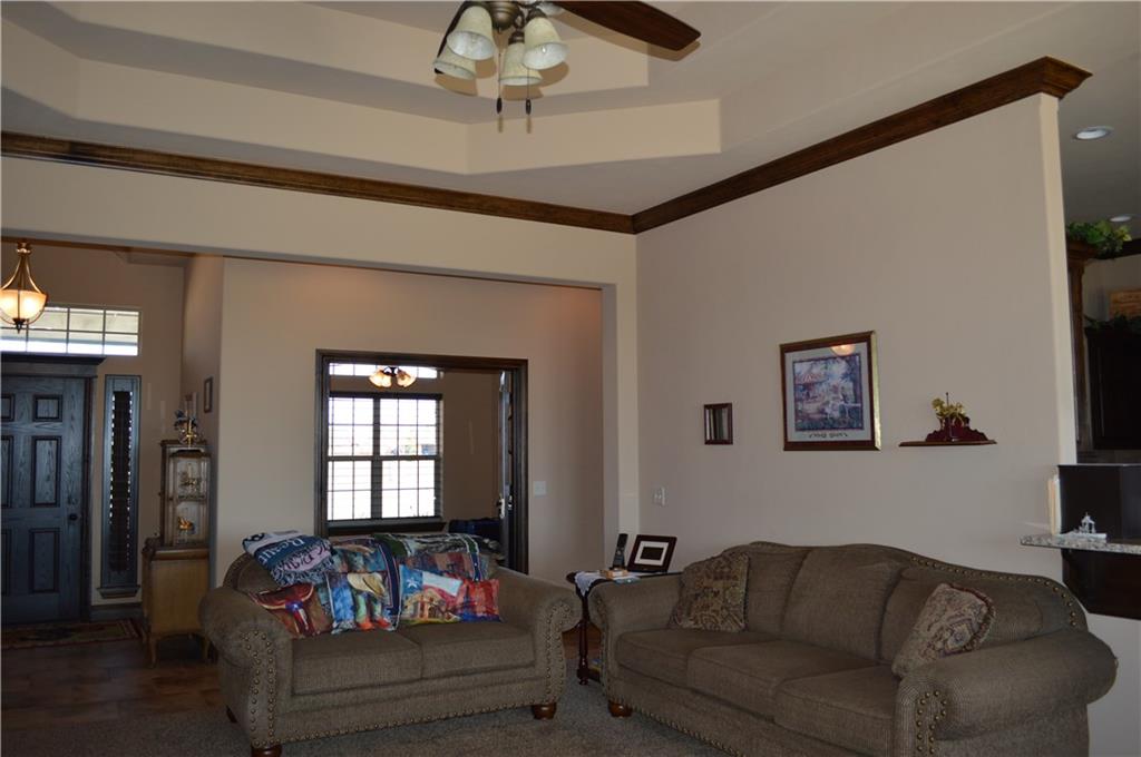 1607 Bayside Dr, Tuttle, OK 73089 photo 11