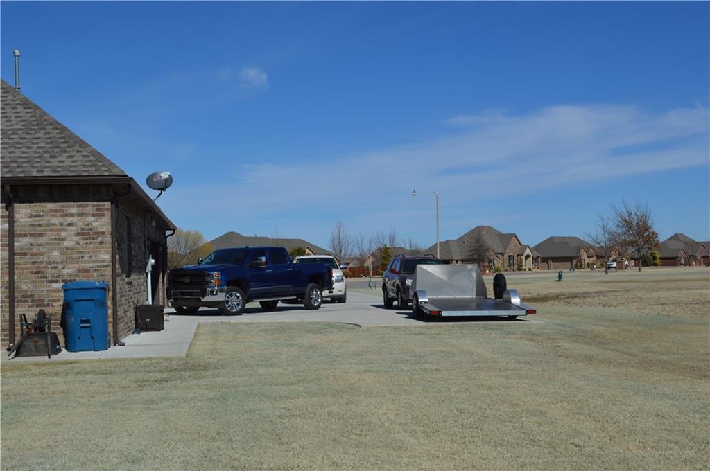 1607 Bayside Dr, Tuttle, OK 73089 photo 7