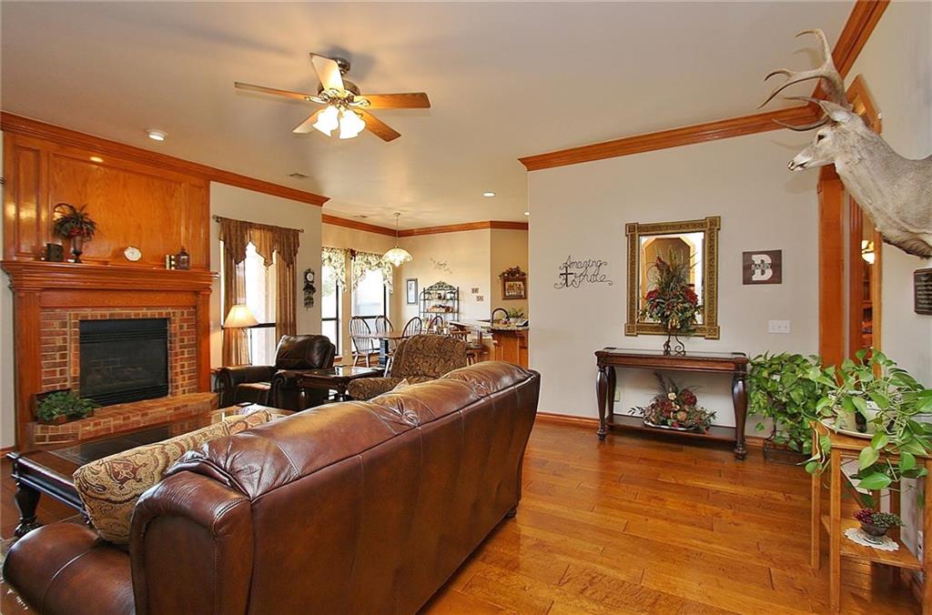 4205 Frontier Ln, Tuttle, OK 73089 photo 8