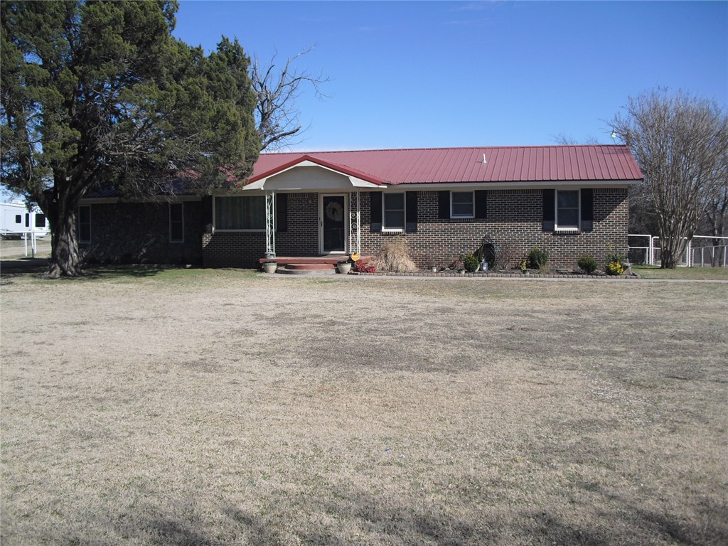 34571 Latimer Rd, Asher, OK 74826 photo 3