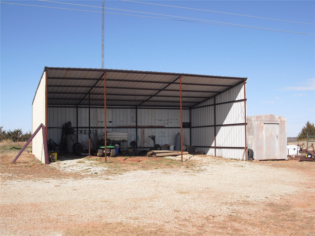 34571 Latimer Rd, Asher, OK 74826 photo 21