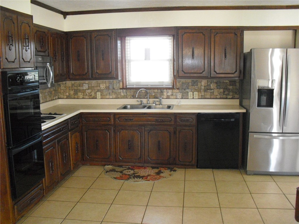 34571 Latimer Rd, Asher, OK 74826 photo 8